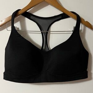 Lululemon Speed Up Bra Anti-Stink - 
Black